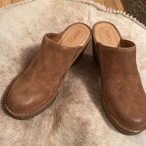 Born clogs - size 9